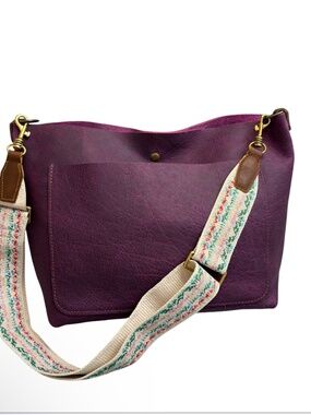 Go Forth Leather Good medium grape Avery tote bag